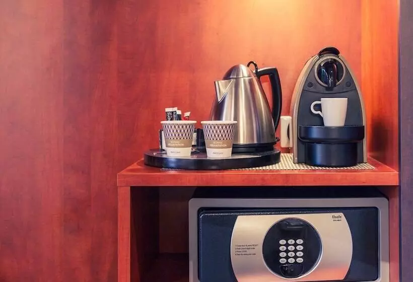 スイート, Mercure Maurepas Saint Quentin