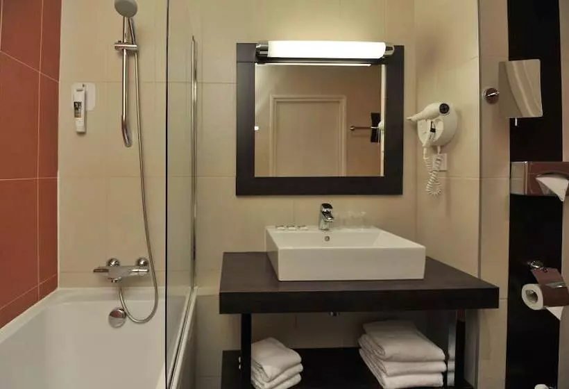 スタンダードルーム, Mercure Maurepas Saint Quentin