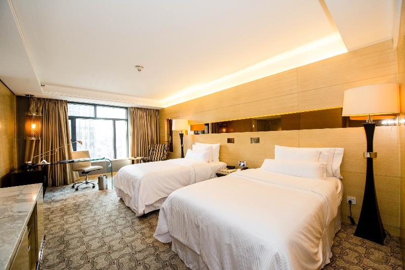 标准间, Mercure Maurepas Saint Quentin