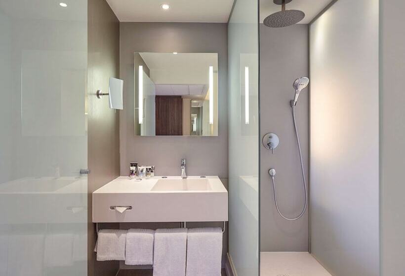 プレステージルーム, Mercure Paris Arc De Triomphe Etoile