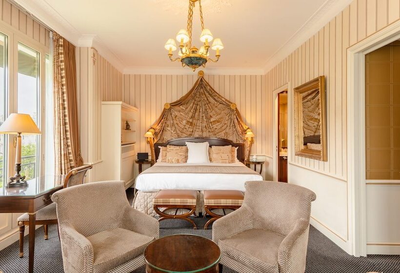 Полулюкс, Hôtel Napoleon Paris