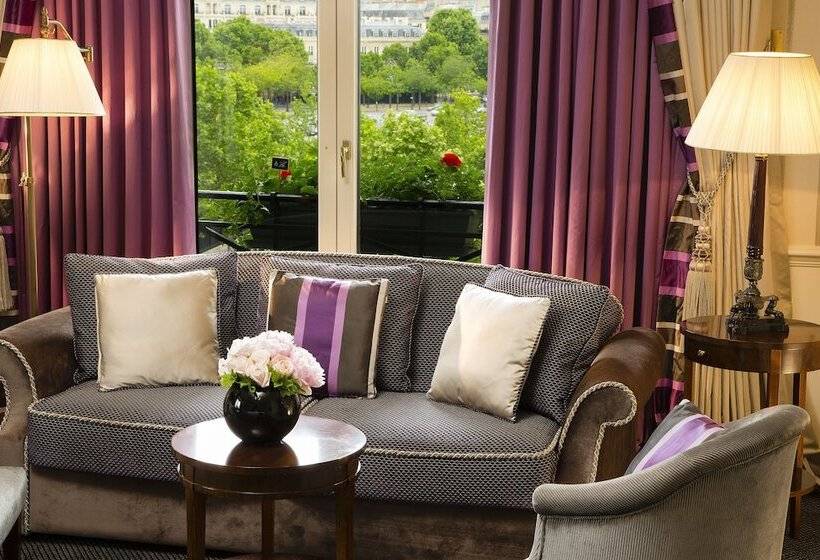 ジュニアスイート, Hôtel Napoleon Paris