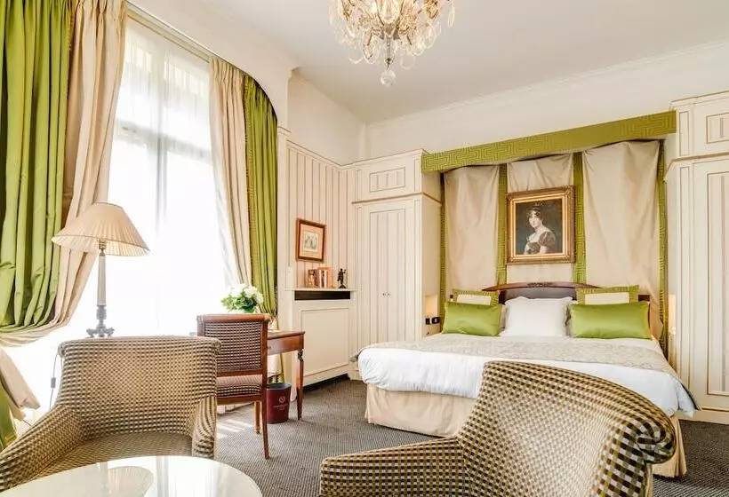 ジュニアスイート, Hôtel Napoleon Paris