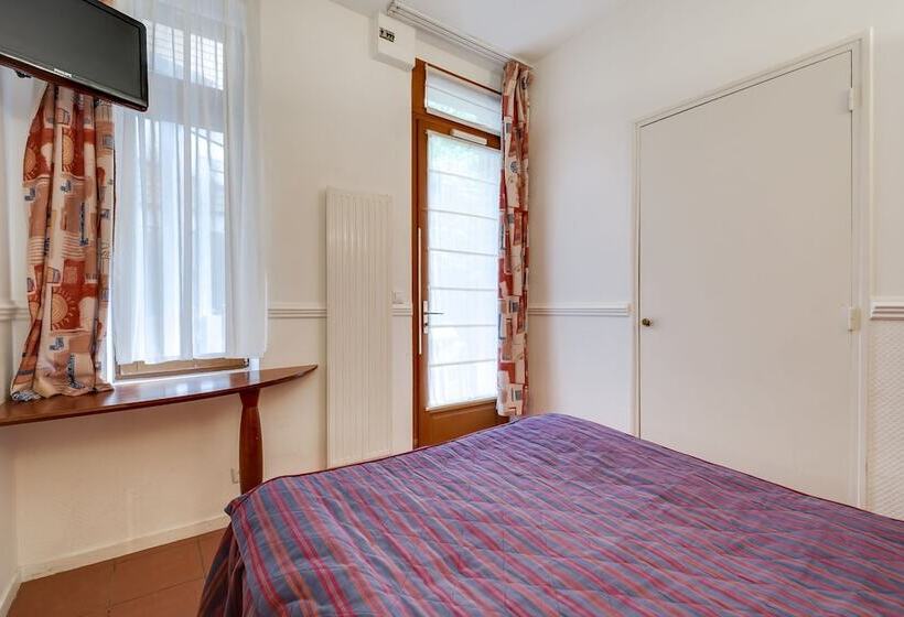 수피리어 룸, Pavillon Courcelles Parc Monceau