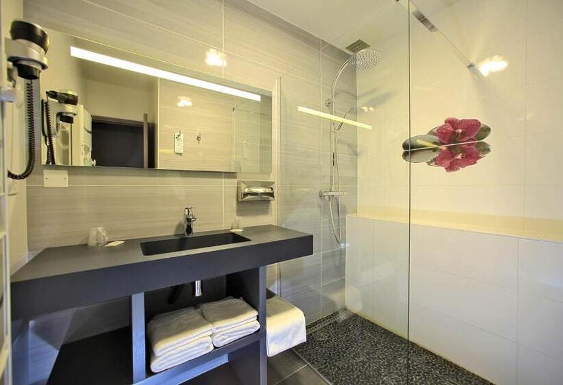 חדר סטנדרט עם מיטת קינג, Restaurant Laborderie