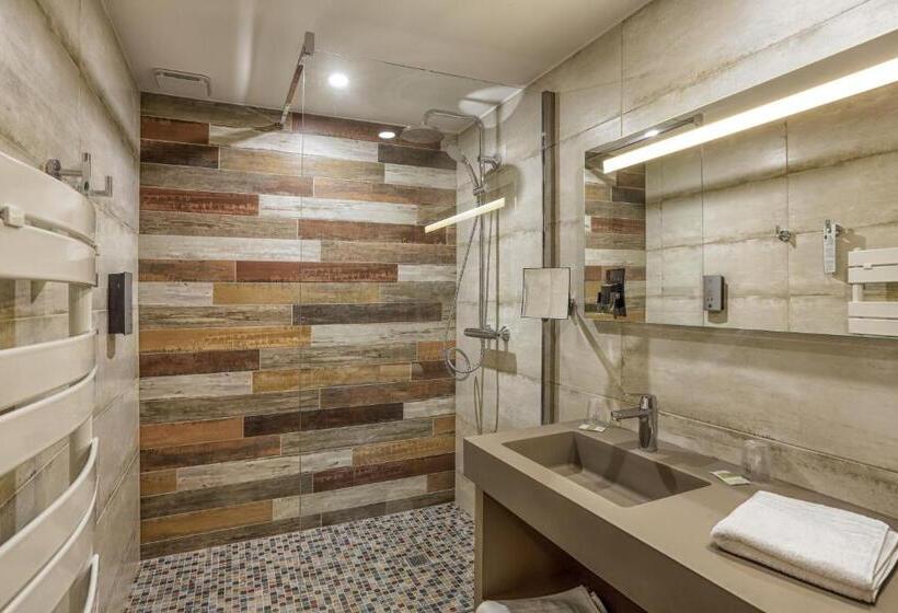 חדר סטנדרט עם מיטת קינג, Restaurant Laborderie