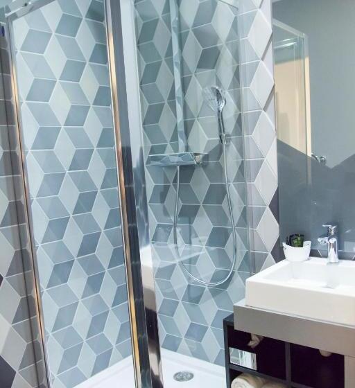 חדר סטנדרט, The Originals Boutique, Hôtel Le Lion, Clermontferrand