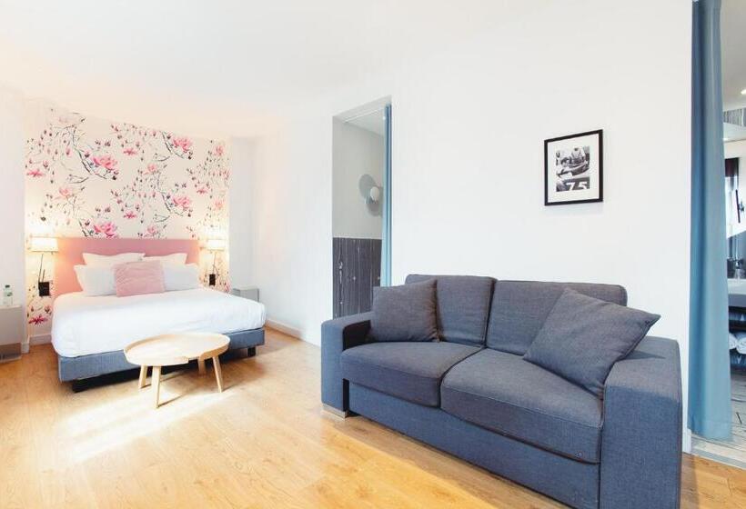 חדר משפחתי, The Originals Boutique, Hôtel Le Lion, Clermontferrand