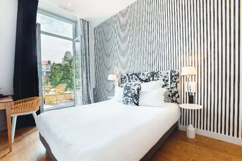 اتاق استاندارد, The Originals Boutique, Hôtel Le Lion, Clermontferrand