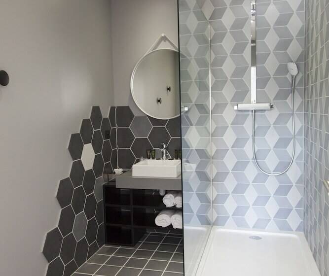 חדר סטנדרט, The Originals Boutique, Hôtel Le Lion, Clermontferrand