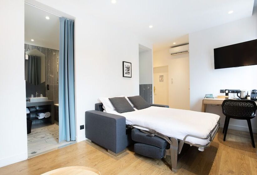 חדר משפחתי, The Originals Boutique, Hôtel Le Lion, Clermontferrand