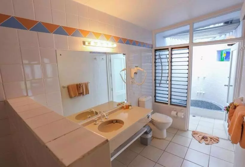 اتاق استاندارد, Fiji Hideaway Resort & Spa