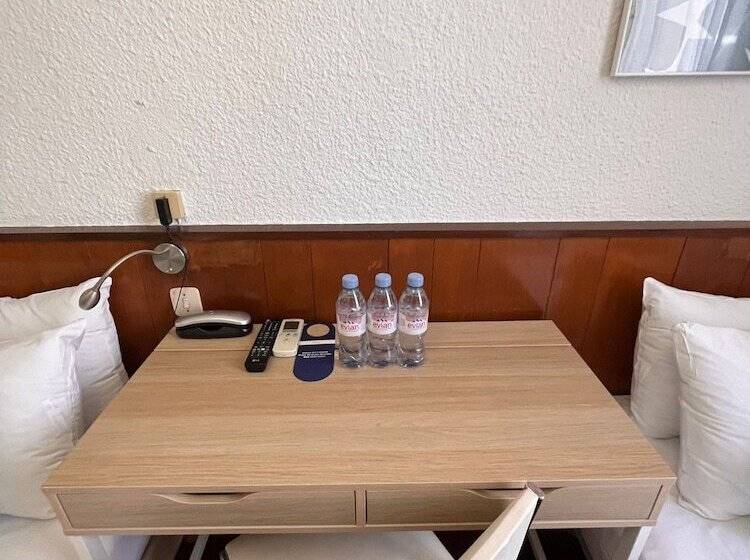 스탠다드 트리플 룸, Azurene Royal