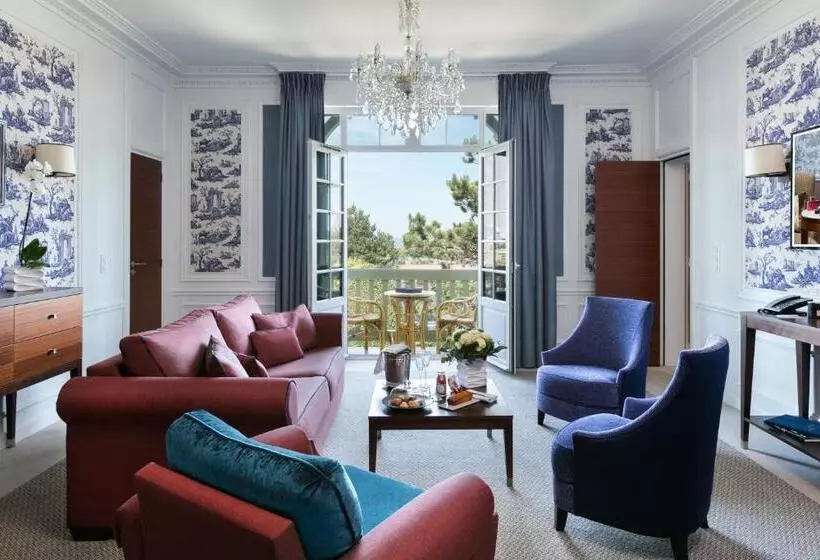 Suite Deluxe Vue Mer, Barriere Le Normandy