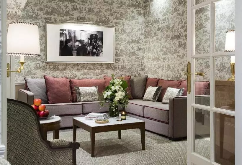 Suite, Barriere Le Normandy