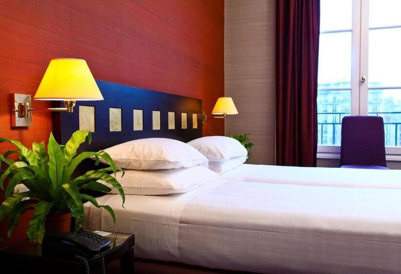 غرفة سوبيريور, De La Jatte