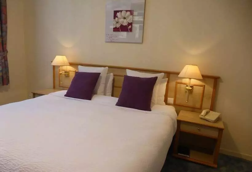 スタンダードルーム, Logis   Hostellerie & Restaurant Saint Louis