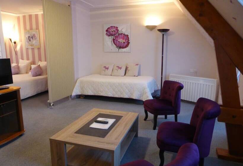 Полулюкс, Logis   Hostellerie & Restaurant Saint Louis