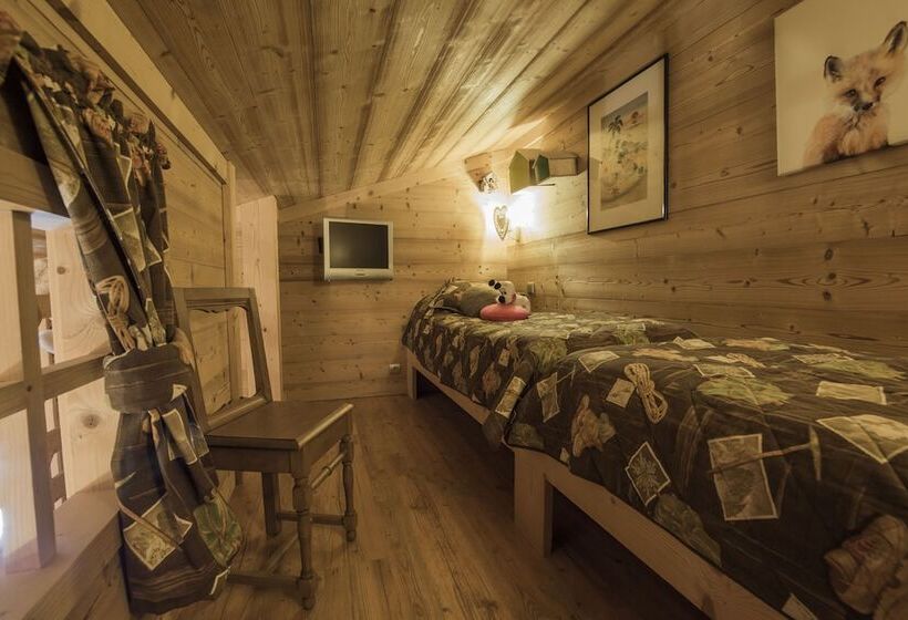 اتاق خانوادگی, Hôtel & Chalets Le Samovar