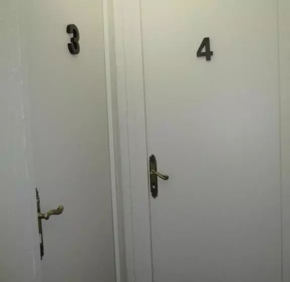 اتاق استاندارد, Hôtel Saint Florent