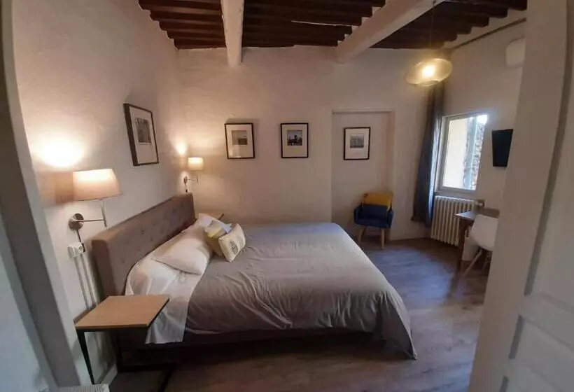 اتاق سوپریور, Hôtel Saint Florent