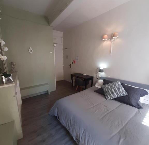 スーペリアールーム, Hôtel Saint Florent