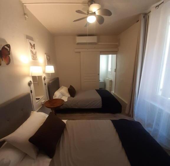 Номер Стандарт, Hôtel Saint Florent