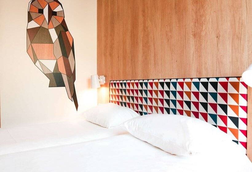 Номер Стандарт, Ibis Styles Caen Centre Historique