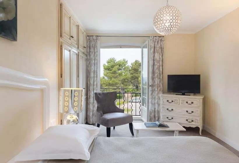 コンフォートルーム, La Bastide De Tourtour Hotel & Spa
