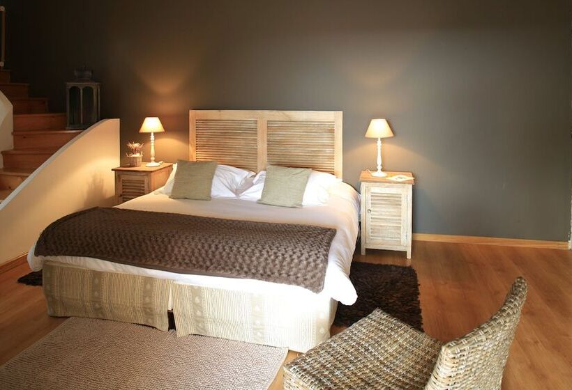 غرفة عائلية, La Regalido