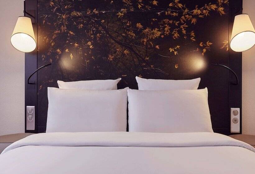 Классический Номер, Mercure Paris La Defense