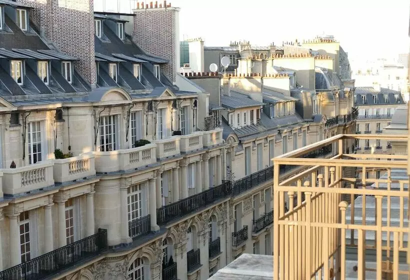 Deluxe Room, Sofitel Paris Arc De Triomphe