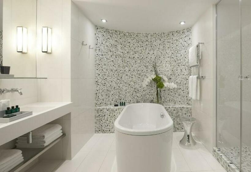 プレミアムジュニアスイート, Sofitel Paris Arc De Triomphe