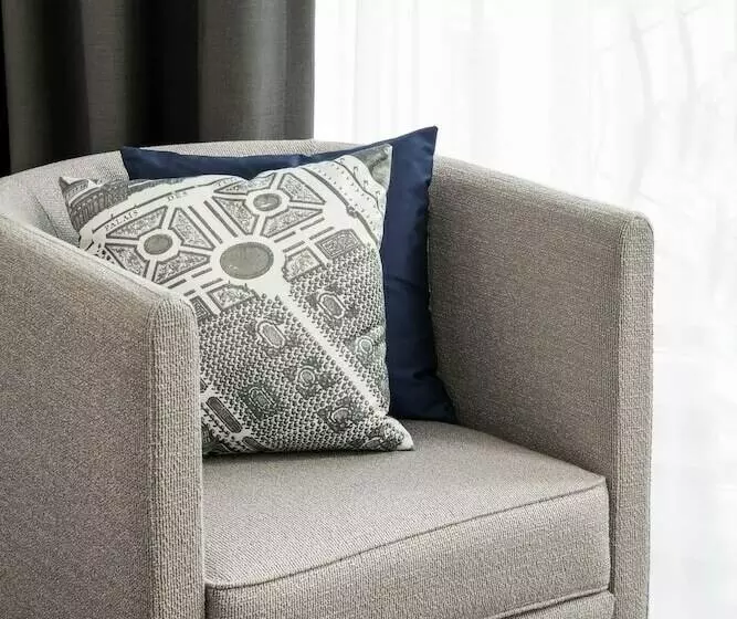 Premium Junior Suite, Sofitel Paris Arc De Triomphe