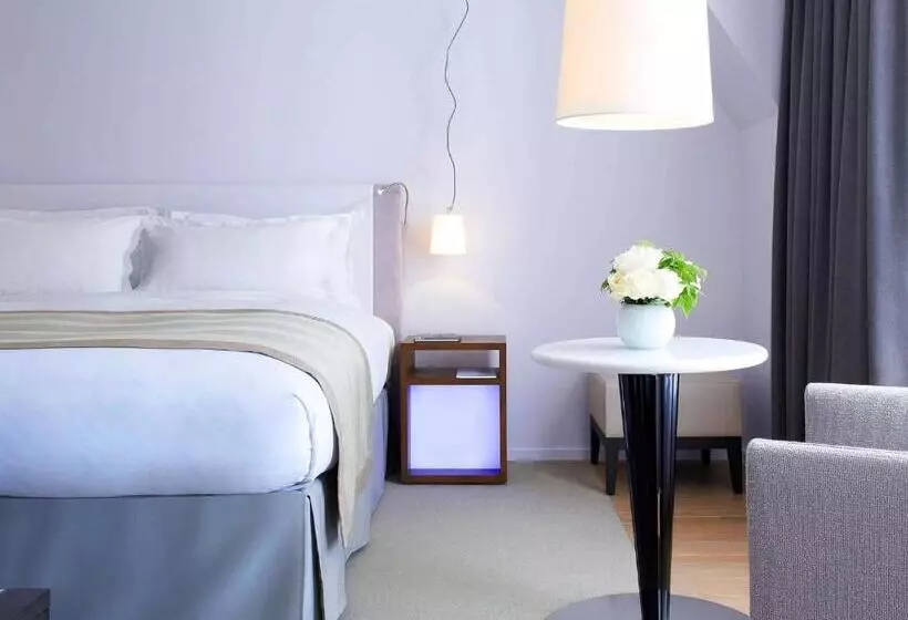 Junior Suite, Sofitel Paris Arc De Triomphe