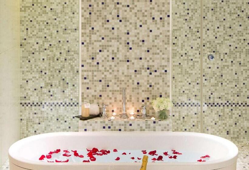 プレミアムジュニアスイート, Sofitel Paris Arc De Triomphe