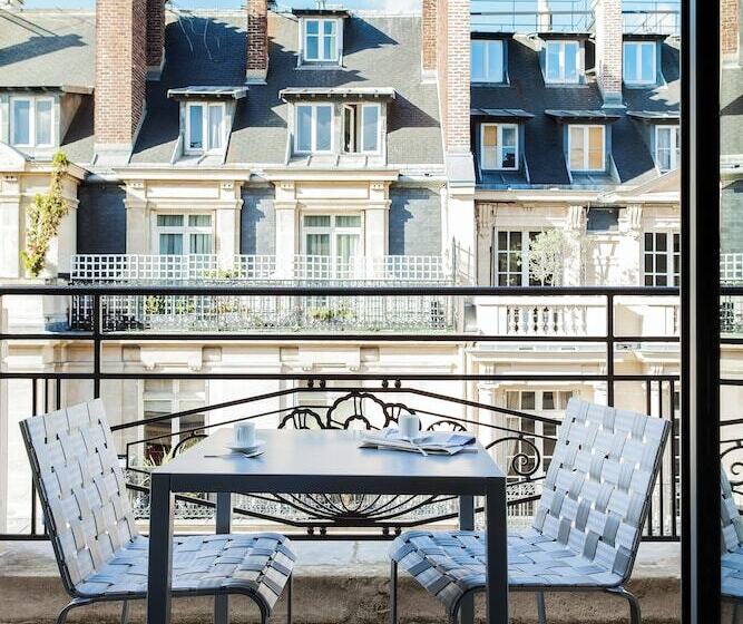 ジュニアスイート, Sofitel Paris Arc De Triomphe