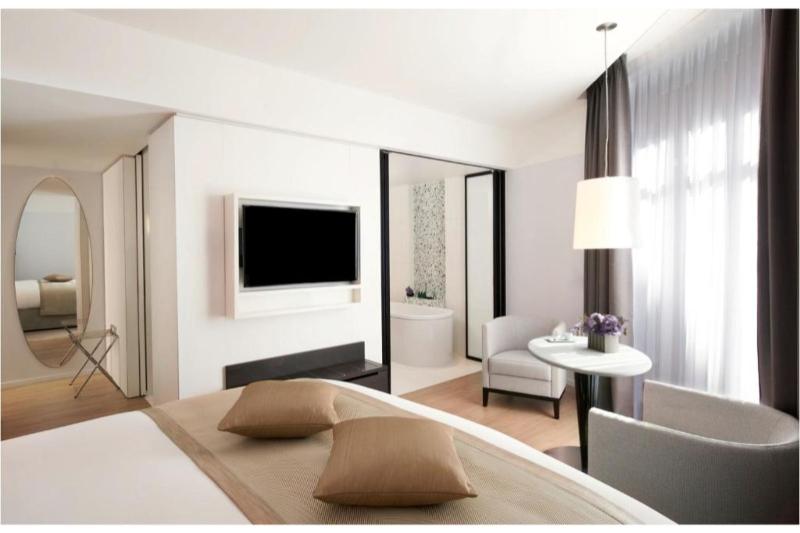 ジュニアスイート, Sofitel Paris Arc De Triomphe