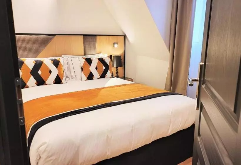 Suite, Star Champs Elysees