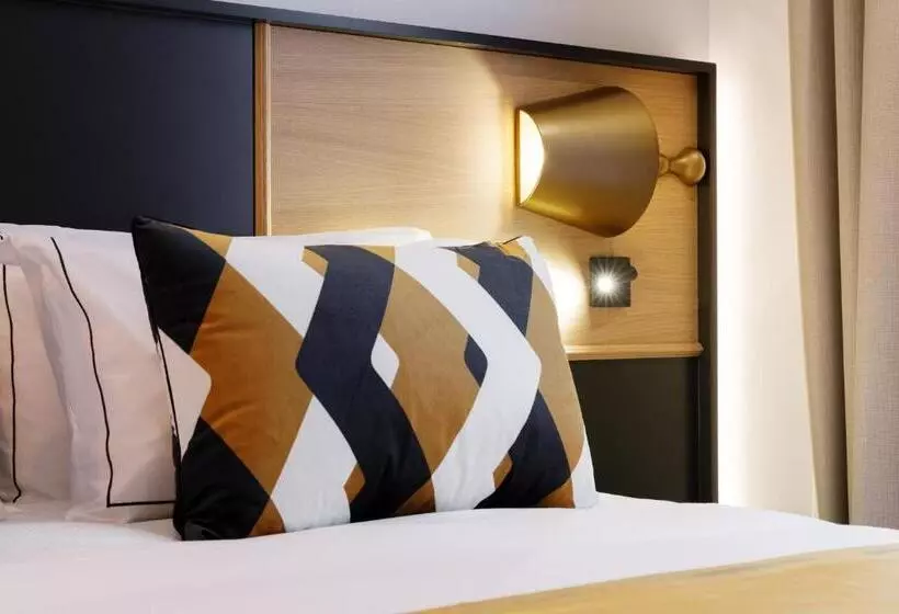 Klassisches Zimmer, Star Champs Elysees