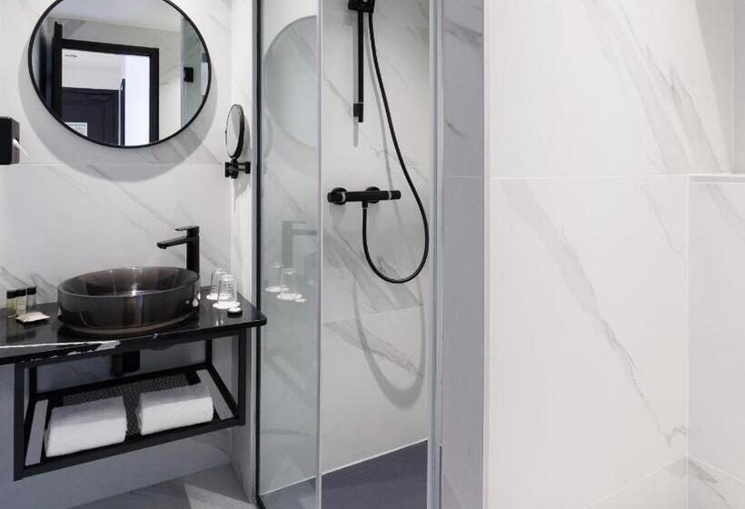 Suite Junior, Star Champs Elysees