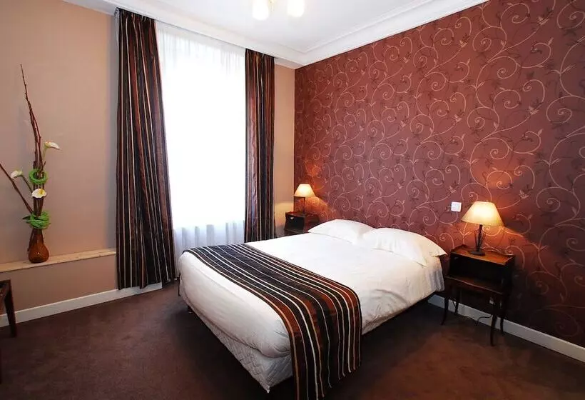 スーペリアトリプルルーム, The Originals Boutique, Hôtel Terminus, Bourg En Bresse Gare