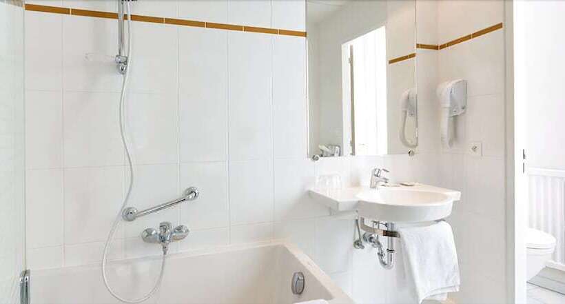 스탠다드 룸, Vendome