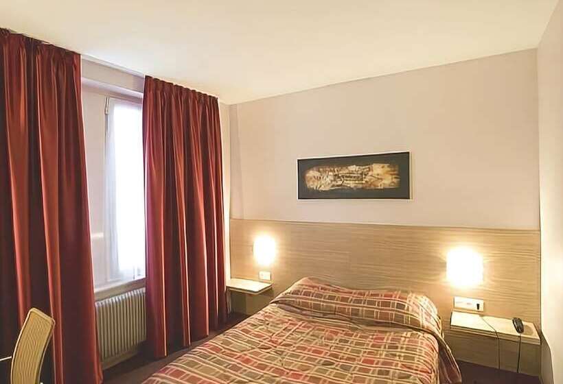 스탠다드 룸, Vendome