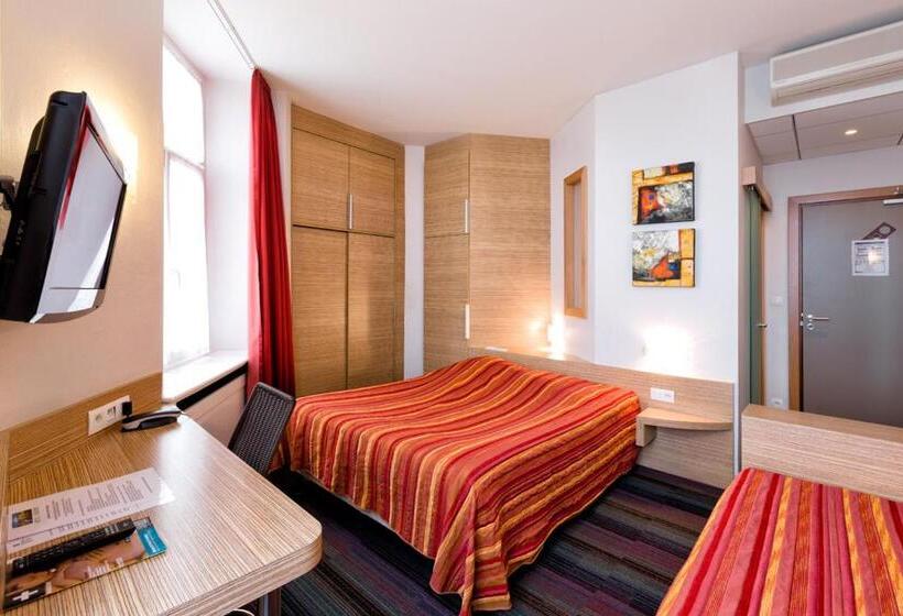 스탠다드 트리플 룸, Vendome