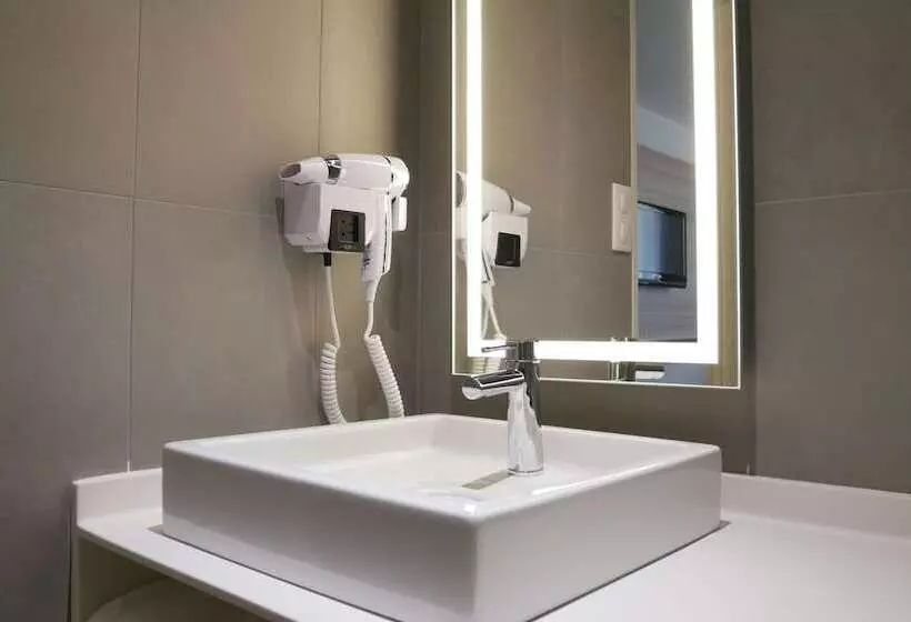 スーペリアールーム, Novotel Narbonne Sud A9/a61