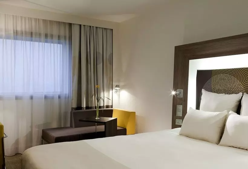 اتاق اجرایی با مشاهده, Novotel Paris La Defense Esplanade