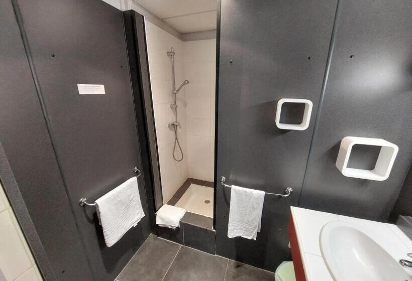 غرفة قياسية, Logis Hotels   Hôtel Et Restaurant Le Relais Des Garrigues