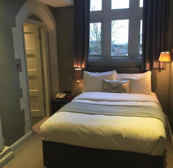 스탠다드 싱글 룸, Castle Hotel & Apartments