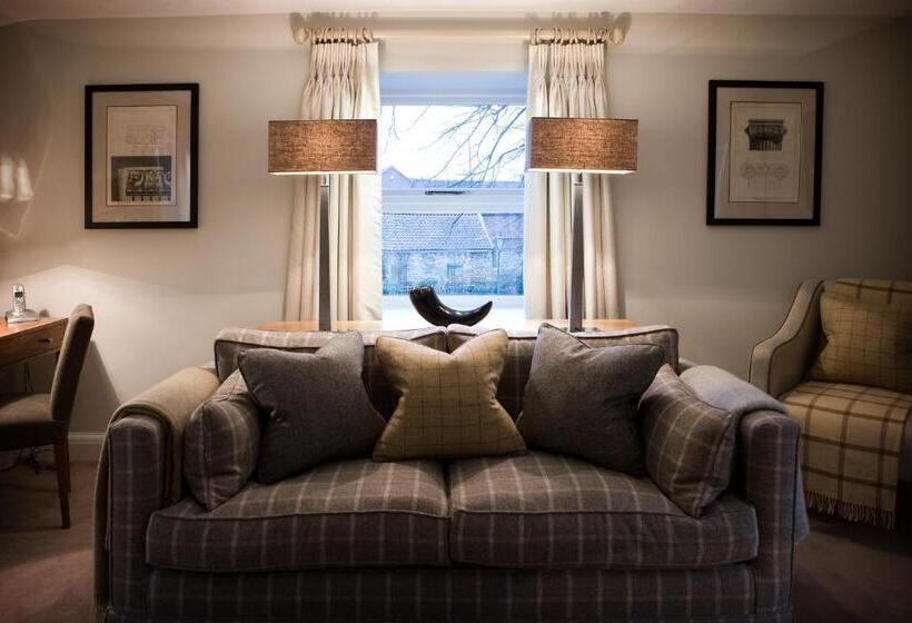 스탠다드 룸, Castle Hotel & Apartments